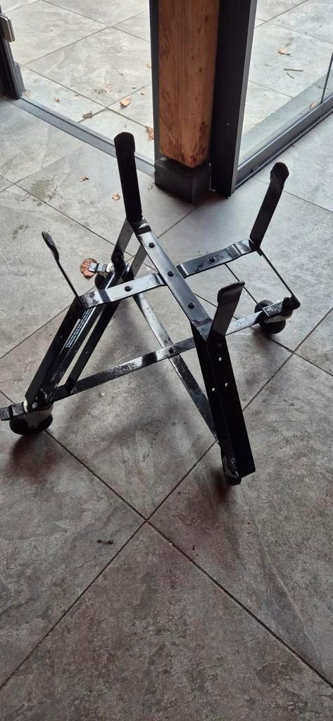 Big Green Egg Nest Large met Wielen, Tuin en Terras, Barbecue-accessoires, Gebruikt, Ophalen of Verzenden