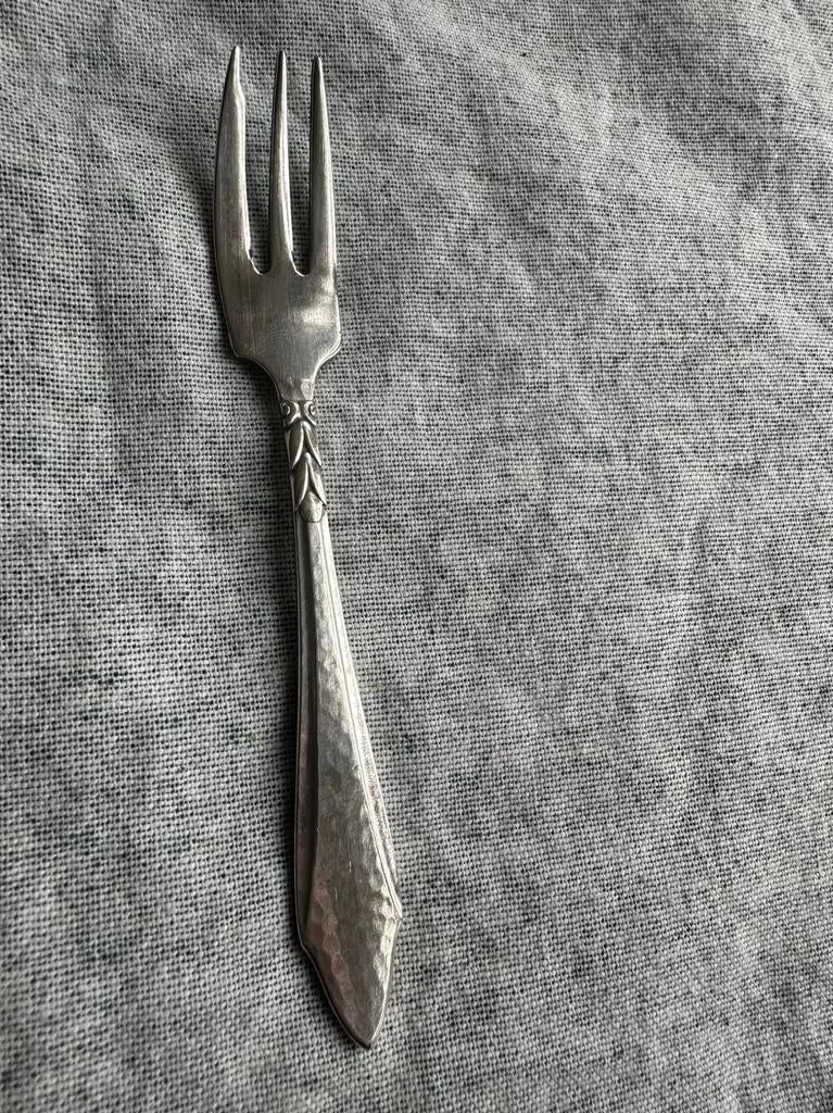 Vintage G-Z Verz. 40 Ned. Fabr. gebaksvorkje hamerslag, Antiek en Kunst, Antiek | Bestek, Ophalen of Verzenden