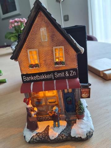 Kersthuisje Typisch Hollands, banketbakkerij, kerst beschikbaar voor biedingen
