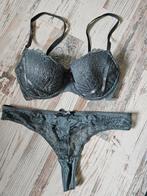 Hunkemoller setje grijs blauw M/75C, Kleding | Dames, Ophalen of Verzenden, Blauw