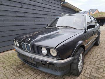 Zeldzame bmw 325 ix,1987,,leder,335 ix,e30 beschikbaar voor biedingen