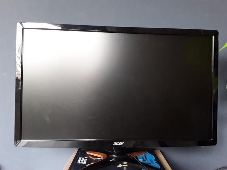 LCD monitor beeldscherm op vaste voet, Computers en Software, Monitoren, Gebruikt, 60 Hz of minder, DVI, HDMI, VGA, Hoofdtelefoonaansluiting