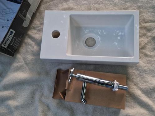 Differnz fontein, inclusief kraan, nieuw, Huis en Inrichting, Woonaccessoires | Overige, Nieuw, Ophalen of Verzenden