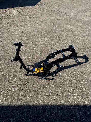 Zip A1 frame (vaste prijs) beschikbaar voor biedingen