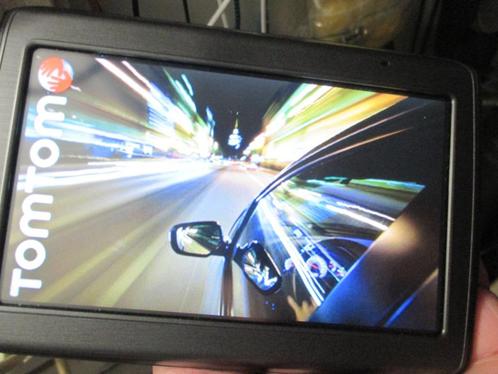 vintage tomtom via 135 europa vele mogelijkheden in doos+++, Auto diversen, Autonavigatie, Zo goed als nieuw, Ophalen of Verzenden