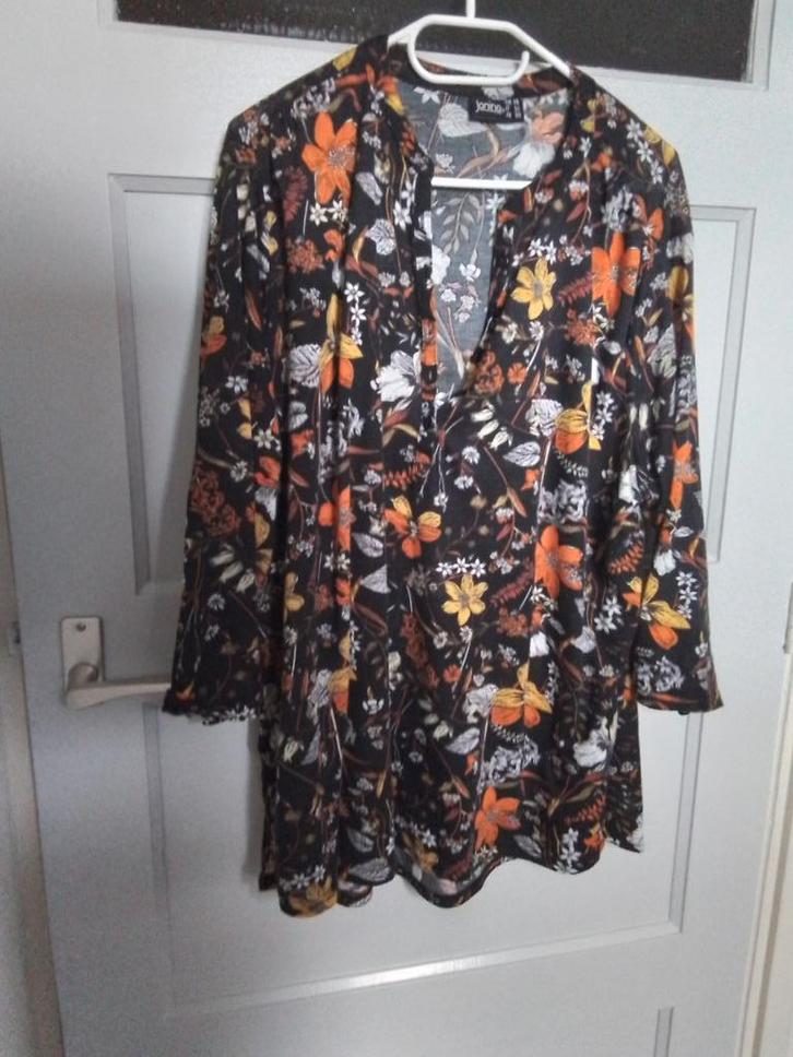 Blouse mt 48, Kleding | Dames, Grote Maten, Nieuw, Blouse of Tuniek, Overige kleuren, Ophalen of Verzenden