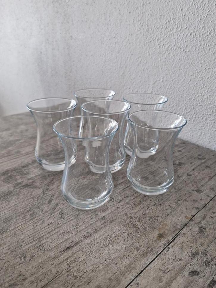 Pasabahce (Turkse) theeglazen - 6 stuks, Verzamelen, Glas en Borrelglaasjes, Zo goed als nieuw, Ophalen of Verzenden