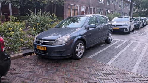 Opel Astra 1.6 16V 5D 77KW 2006 Grijs, Auto's, Opel, Particulier, Astra, Airconditioning, Cruise Control, Radio, Benzine, C, Hatchback