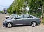 Toyota Avensis 1.8 VVTi 16V Automaat Sedan Linea SOL 2003, Auto's, Avensis, Zwart, 4 cilinders, 129 pk