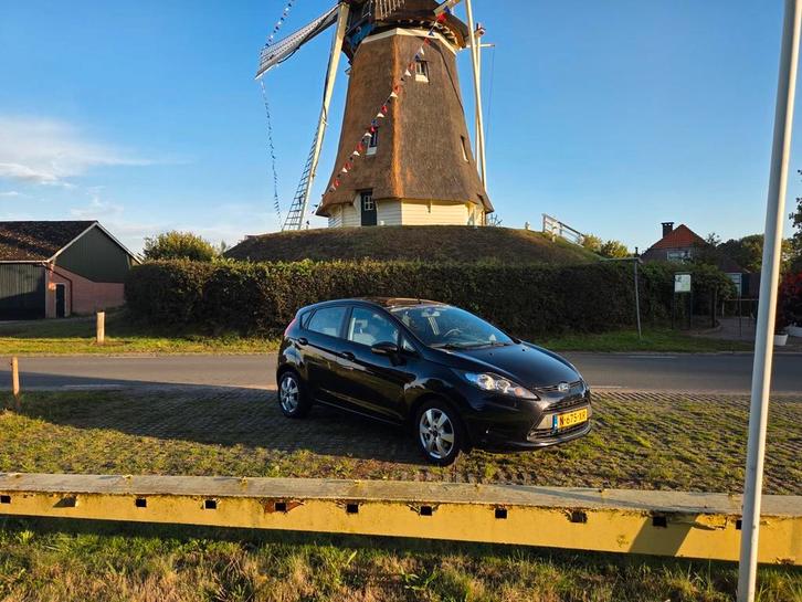 Ford Fiësta 1.25 60KW 5DR 2010 Zwart, Auto's, Ford, Particulier, Fiësta, Airbags, Airconditioning, Bluetooth, Elektrische buitenspiegels