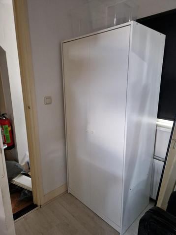 Kleppstad kast 2-deurs wit met spiegel