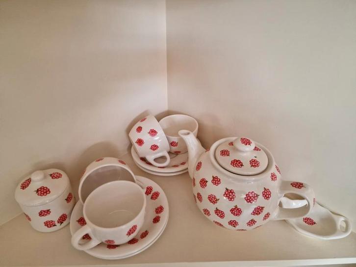 Theeservies Framboos - Handgeschilderd & Uniek!, Huis en Inrichting, Keuken | Servies, Nieuw, Compleet servies, Overige stijlen