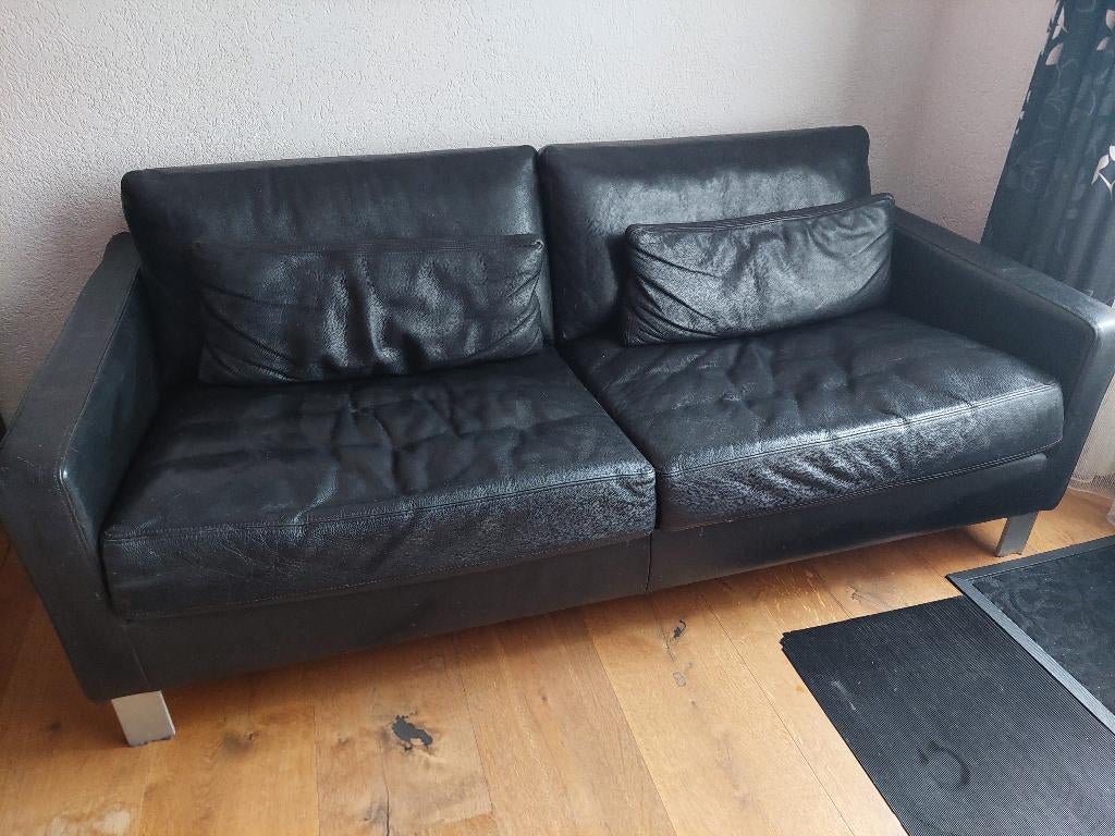 leren 2-zits bank zwart, Huis en Inrichting, Banken | Bankstellen, Ophalen, Gebruikt, 150 tot 200 cm, Tweepersoons