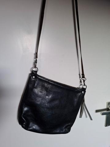 Unieke leren schoudertas, handmade beschikbaar voor biedingen