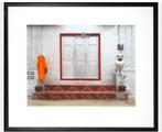 Foto Marc Verdoes Chinese deur 93x78 wit oranje, Antiek en Kunst, Kunst | Tekeningen en Foto's, Ophalen