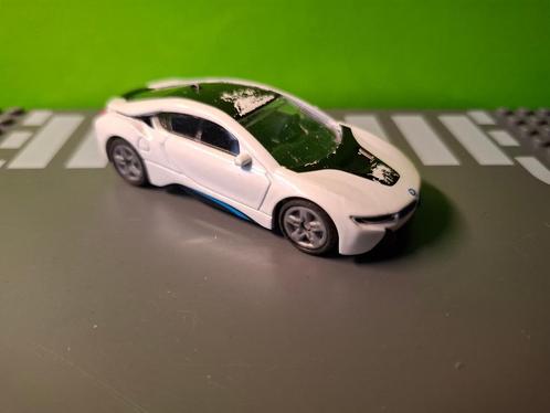 Siku 1458 - BMW i8 [wit] 1/55 #1, Hobby en Vrije tijd, Modelauto's | Overige schalen, Gebruikt, Auto, Ophalen of Verzenden