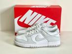 Nike Dunk Low Photon Dust - maat Eu 42,5 / 42.5, Kleding | Heren, Schoenen, Nieuw, Ophalen of Verzenden, Sneakers of Gympen, Nike