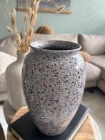 Vaas, Overige kleuren, Aardewerk of Porselein, Ophalen of Verzenden, Zo goed als nieuw