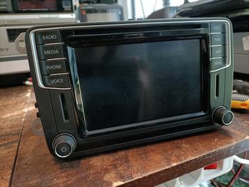 MIB2 PQ navigatie systeem touchscreen reparatie  beschikbaar voor biedingen