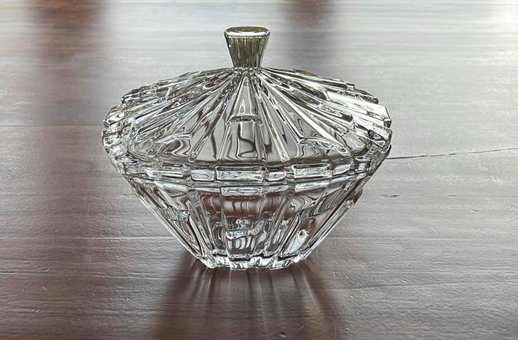 Nachtmann kristallen dekseldoos, Antiek en Kunst, Antiek | Glas en Kristal, Ophalen of Verzenden