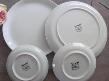 Villeroy & Boch Vivo 2 Diner Borden + 2 Gebaks Borden beschikbaar voor biedingen