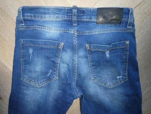 Dsquared2 spijkerbroek, model 1994, Code 121 maat 31-34, Kleding | Heren, Spijkerbroeken en Jeans, Zo goed als nieuw, W32 (confectie 46) of kleiner