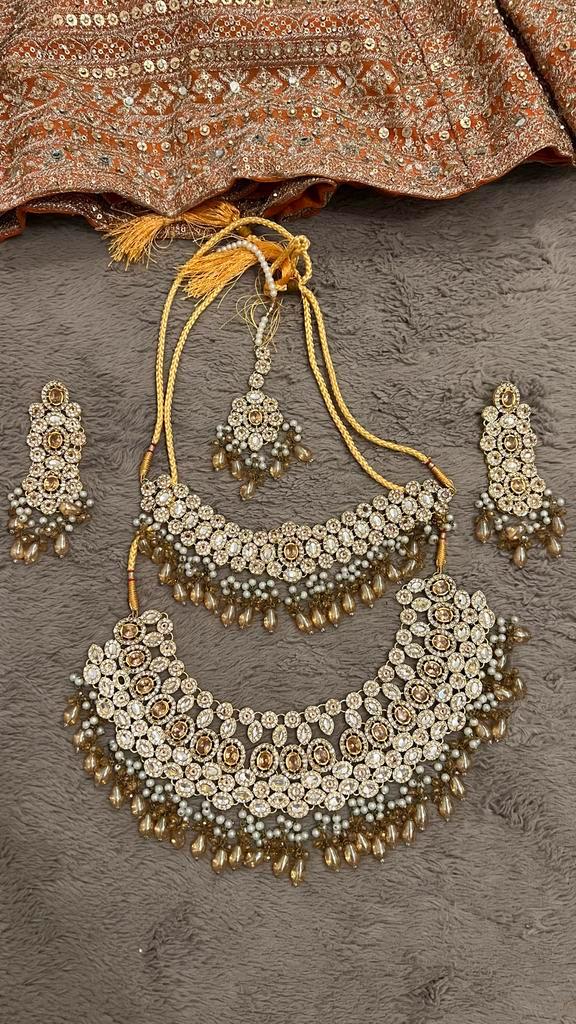 Indiase Sieraden Set - Prachtig!, Sieraden, Tassen en Uiterlijk, Kettingen, Zo goed als nieuw, Overige materialen, Goud, Met edelsteen