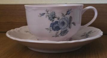 Pastelroze Hutschenreuther theekop en schotel. Gemerkt. beschikbaar voor biedingen