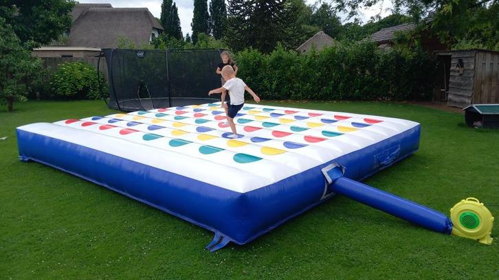 Springkussen verhuur Rhenen|Veenendaal|Ede|Elst, Hobby en Vrije tijd, Feestartikelen | Verhuur, Nieuw, Oranje of Koningsdag, Ophalen