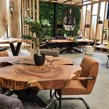 Eettafels op maat | Boomstamtafels | Nederlands Hout | Uniek beschikbaar voor biedingen