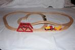 Brio vintage houten treinset treinrails treintjes hekjes, Kinderen en Baby's, Speelgoed | Houten speelgoed, Ophalen of Verzenden