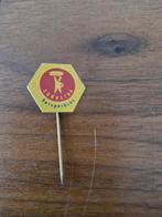 Sp 958 Turkstra Knisperbro's Speldje, Verzamelen, Speldjes, Pins en Buttons, Ophalen of Verzenden, Gebruikt, Merk, Speldje of Pin