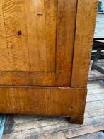 Engelse oud grenen kast, Ophalen