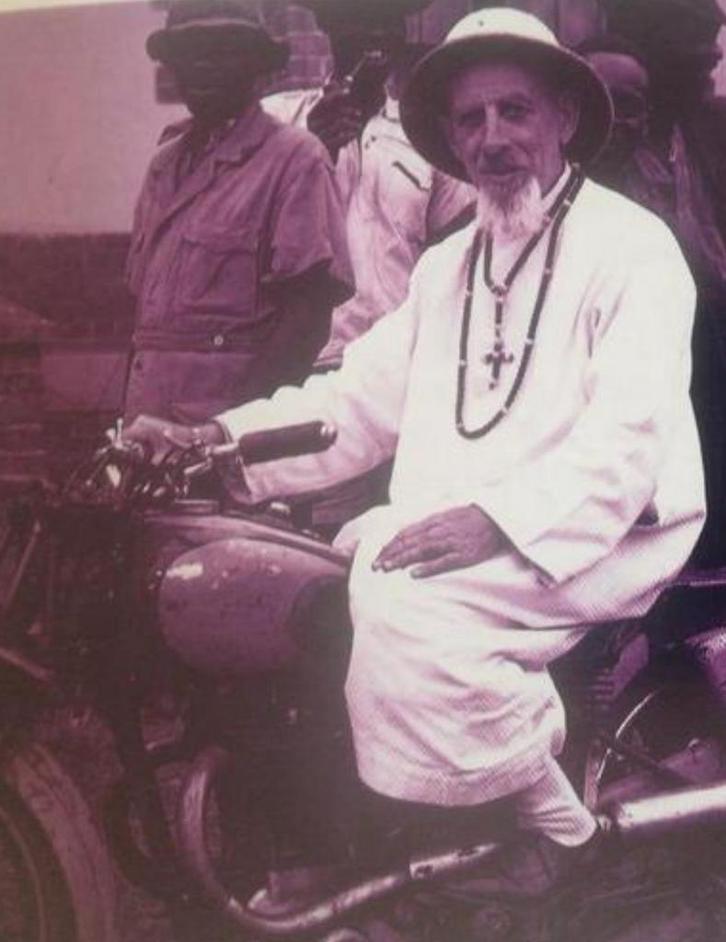 Paternoster Missionaris rozenkrans halsketting Congo 1930, Antiek en Kunst, Kunst | Niet-Westerse kunst, Ophalen of Verzenden