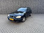 Daewoo Lanos 1.5 Europe, Auto's, Daewoo, 86 pk, 4 cilinders, Zwart, Origineel Nederlands
