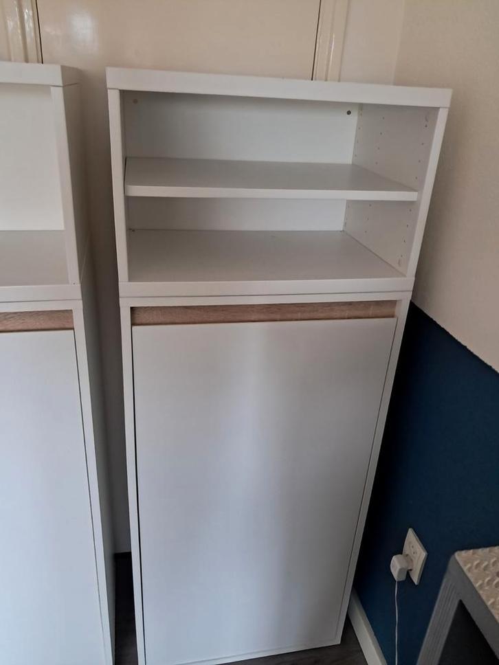 2 stuks kledingkasten. 1 met legplanken 1 met roede, Huis en Inrichting, Woonaccessoires | Kamerschermen, Gebruikt, Ophalen