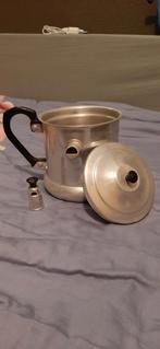 DUBBELWANDIGE MELKKOKER ALUMINIUM, Antiek en Kunst, Ophalen