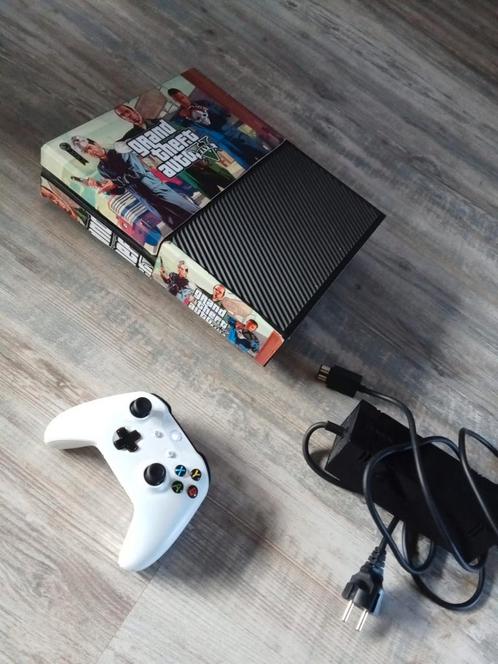 Xbox one LEZEN WAT ER STAAT !!, Spelcomputers en Games, Spelcomputers | Xbox One, Zo goed als nieuw, Xbox One, 500 GB, Zonder controller