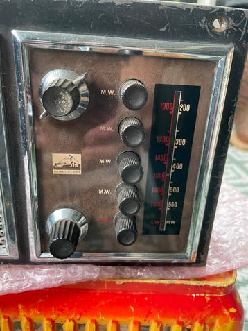Classic HMV Smiths Radiomobile 4220 autoradio en versterker, beschikbaar voor biedingen