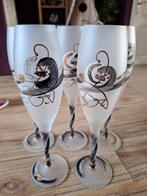 Champange glazen super mooi 5 stuks, Huis en Inrichting, Keuken | Servies, Ophalen of Verzenden, Glas, Overige stijlen, Glas of Glazen