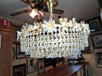 Een stel zeer mooie kristallen hanglampen met bloemen 40 cm, Ophalen