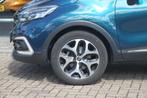 RENAULT Captur 120PK-DYNAMIQUE-AUTOM-60DKM-NAVI-CLIMA-TREKH-, Stof, Gebruikt, 1200 kg, SUV of Terreinwagen