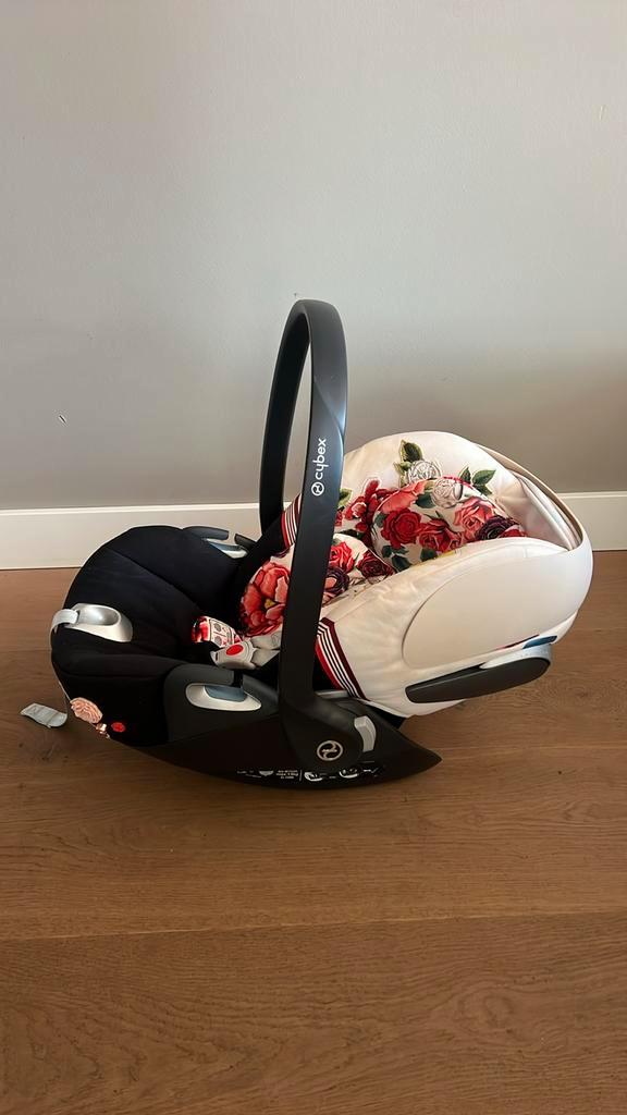 Cybex Cloud T i-Size Spring Blossom Light, Kinderen en Baby's, Autostoeltjes, Overige merken, 0 t/m 13 kg, Isofix, Ophalen of Verzenden