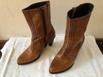 Half hoge laars Dames Maat 34 Bruin Fidji, Kleding | Dames, Schoenen, Ophalen, Zo goed als nieuw, Bruin