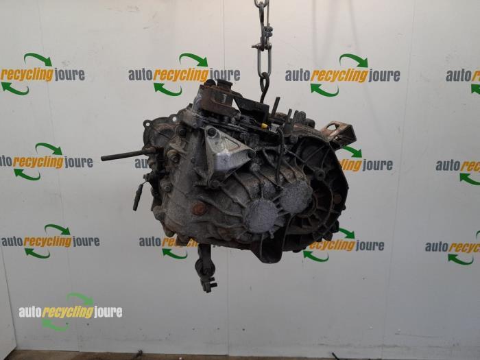 Versnellingsbak van een Volvo V70, Auto-onderdelen, Transmissie en Toebehoren, Volvo, Gebruikt, 3 maanden garantie