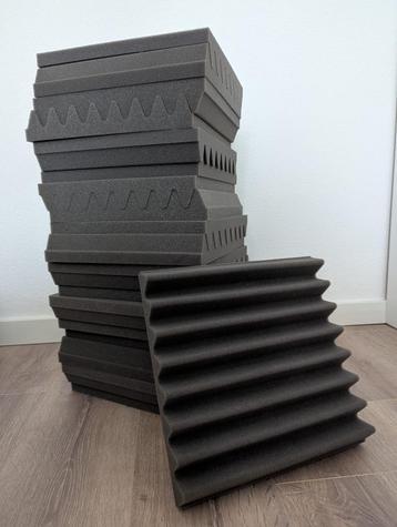 Akoestische schuimplaten - wedges - 300x300x50mm (19 stuks) beschikbaar voor biedingen