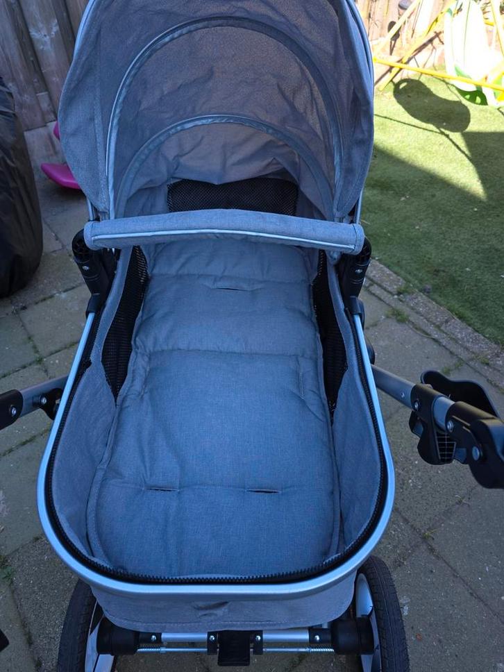 3 in 1 mino bambino kinderwagen compleet, Kinderen en Baby's, Kinderwagens en Combinaties, Zo goed als nieuw, Overige merken, Ophalen