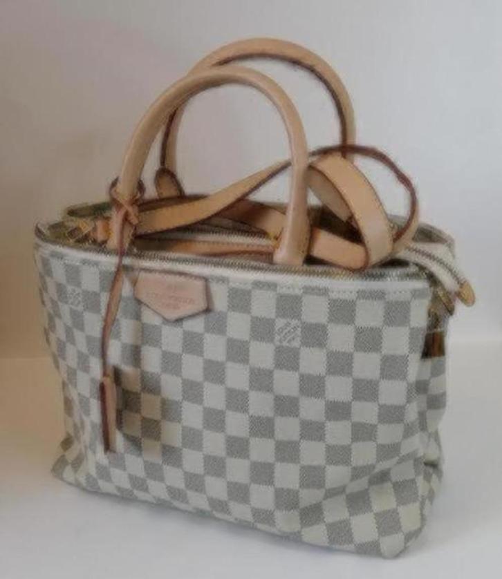 Designer Hand / Schoudertas, Sieraden, Tassen en Uiterlijk, Tassen | Damestassen, Zo goed als nieuw, Handtas, Bruin, Ophalen of Verzenden