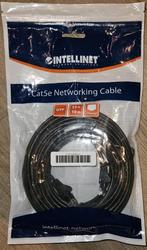 NIEUW Cat5e Networking Cable UTP 10m Ethernet Molded Black, Computers en Software, Pc- en Netwerkkabels, Nieuw, Ophalen of Verzenden