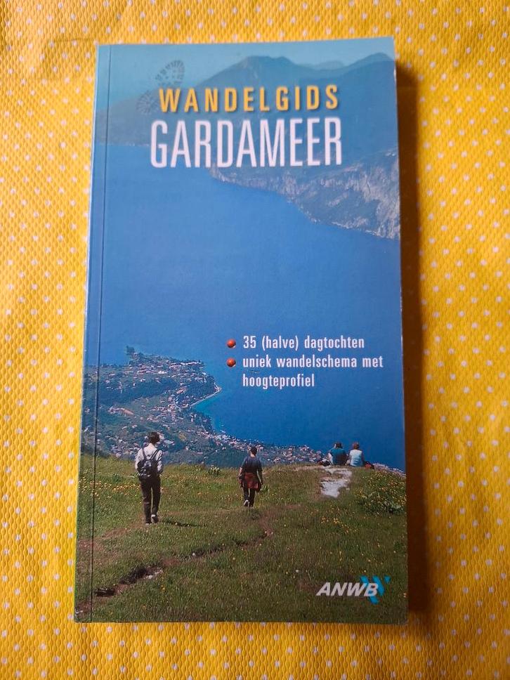 ANWB wandelgids - Gardameer (Italie), Boeken, Reisgidsen, Gelezen, Fiets- of Wandelgids, Europa, ANWB, Ophalen of Verzenden